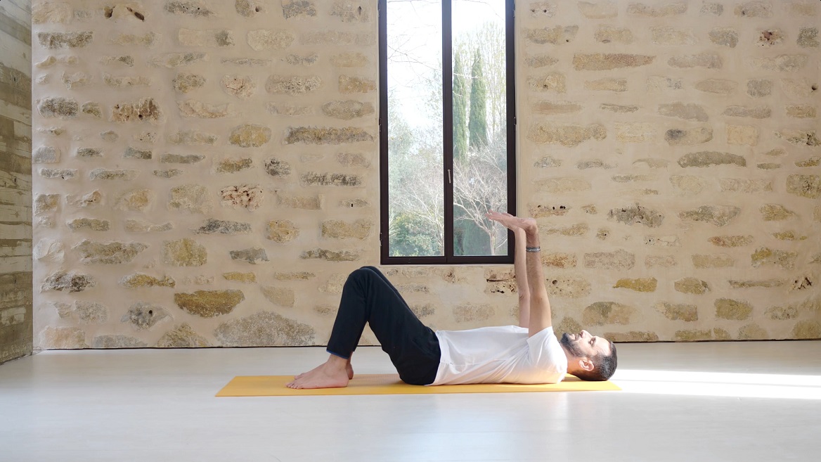 יוגה להפגת מתחים- כפות ידיים